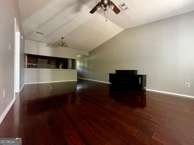 226 Northlake Drive, Warner Robins, GA 31093