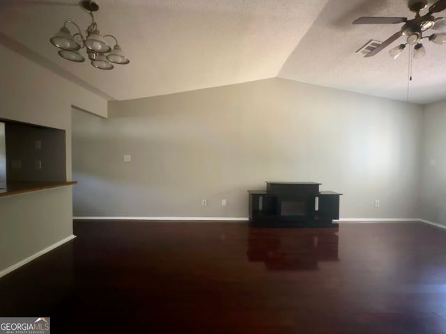 226 Northlake Drive, Warner Robins, GA 31093