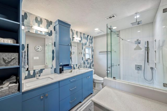 2750 Fontana Drive, Houston, TX 77043