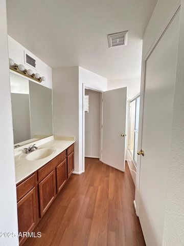 1782 E DEL RIO Street, Gilbert, AZ 85295