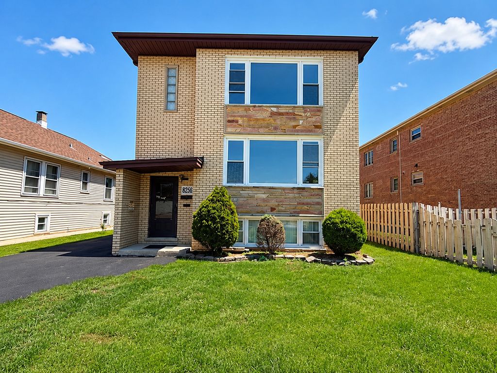 6029 S Keating Avenue 2, Chicago, IL 60629