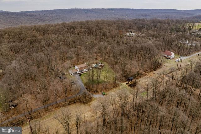 2337 LAUREL TOP CIR, Narvon, PA 17555