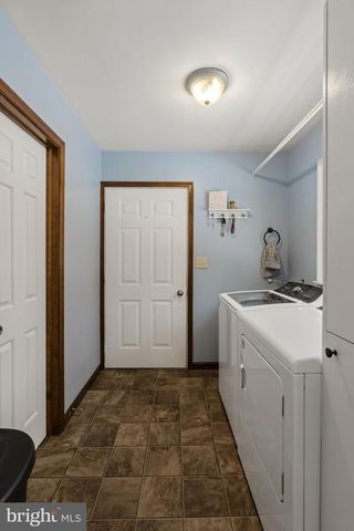 2337 LAUREL TOP CIR, Narvon, PA 17555