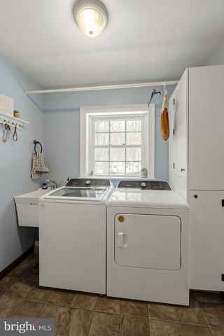 2337 LAUREL TOP CIR, Narvon, PA 17555