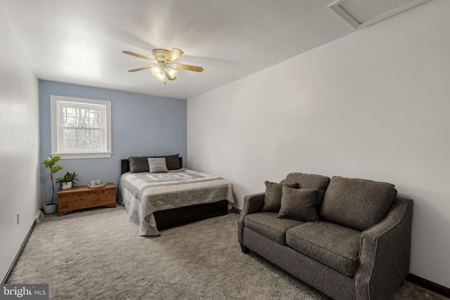 2337 LAUREL TOP CIR, Narvon, PA 17555