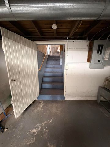 156 S Stearns Street, Barryton, MI 49305