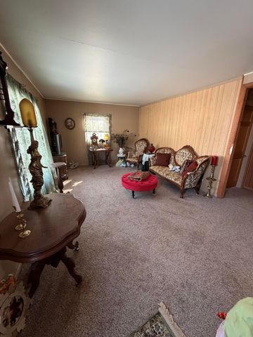 156 S Stearns Street, Barryton, MI 49305