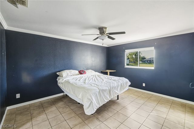 1204 NE 10th TER, Cape Coral, FL 33909