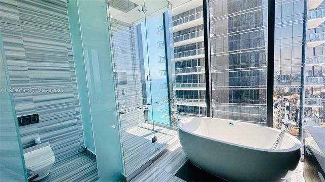17141 Collins Ave 3102, Sunny Isles Beach, FL 33160