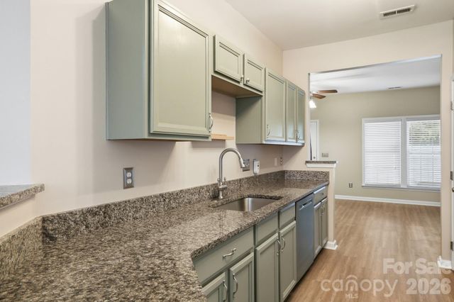 10851 Garden Oaks Lane, Charlotte, NC 28273