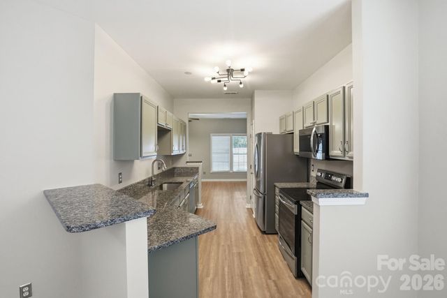 10851 Garden Oaks Lane, Charlotte, NC 28273