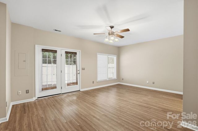 10851 Garden Oaks Lane, Charlotte, NC 28273