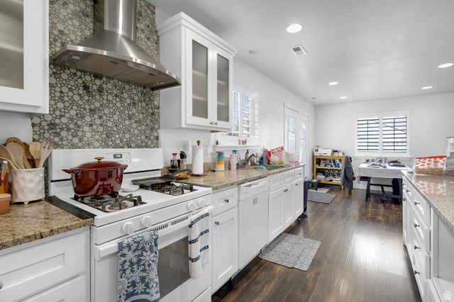 157 N KEOGH LN, Ogden, UT 84404