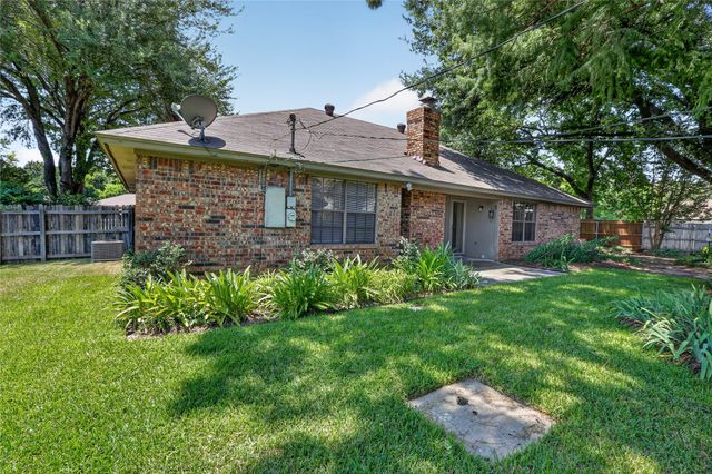 5103 El Rancho Court, Arlington, TX 76017