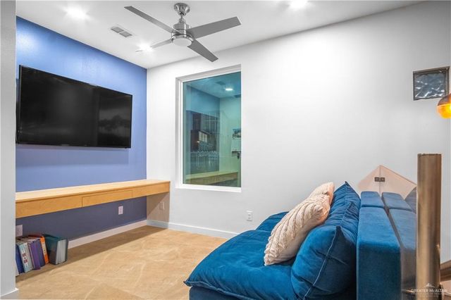 6706 N 11th Lane, Mcallen, TX 78504