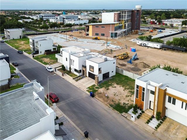 6706 N 11th Lane, Mcallen, TX 78504