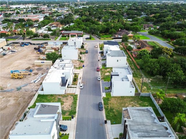 6706 N 11th Lane, Mcallen, TX 78504