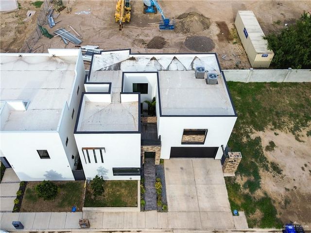 6706 N 11th Lane, Mcallen, TX 78504