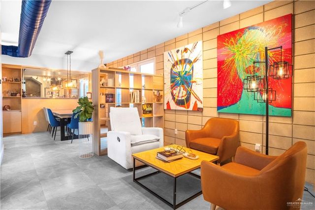 6706 N 11th Lane, Mcallen, TX 78504