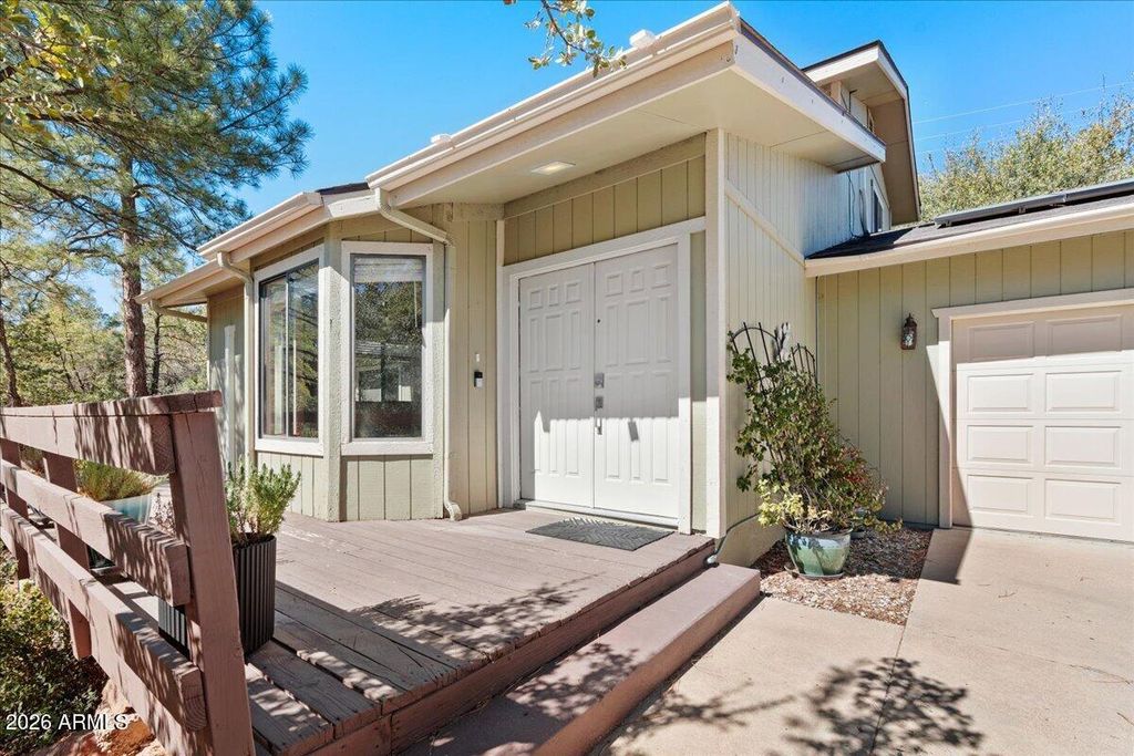Image 2 of property listing at 1786 ROLLING HILLS Drive, Prescott, AZ 86303