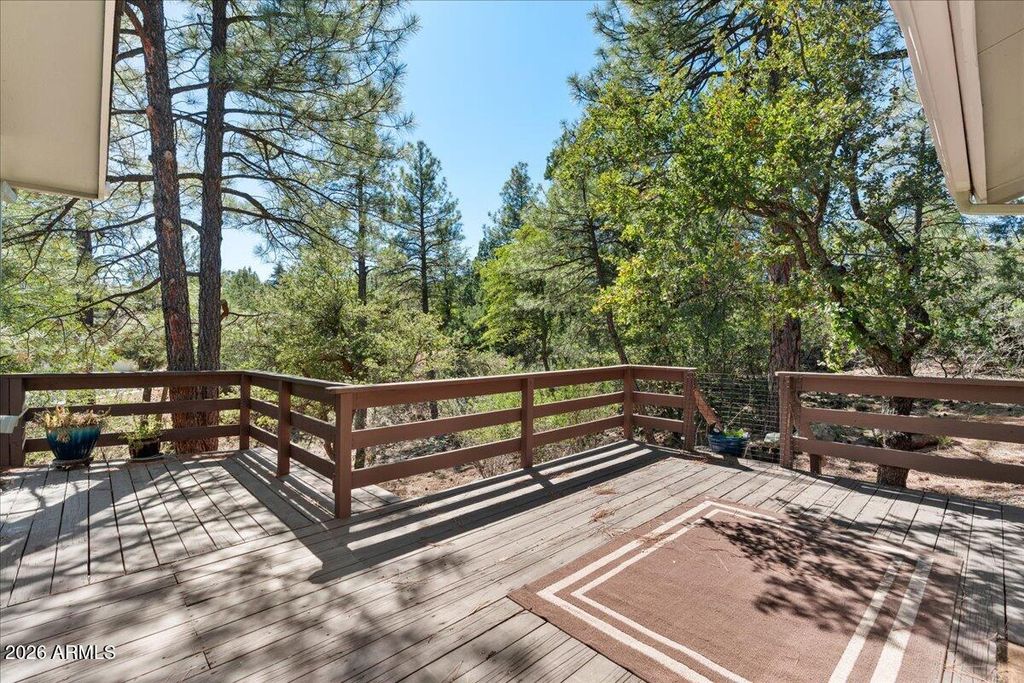 Image 21 of property listing at 1786 ROLLING HILLS Drive, Prescott, AZ 86303