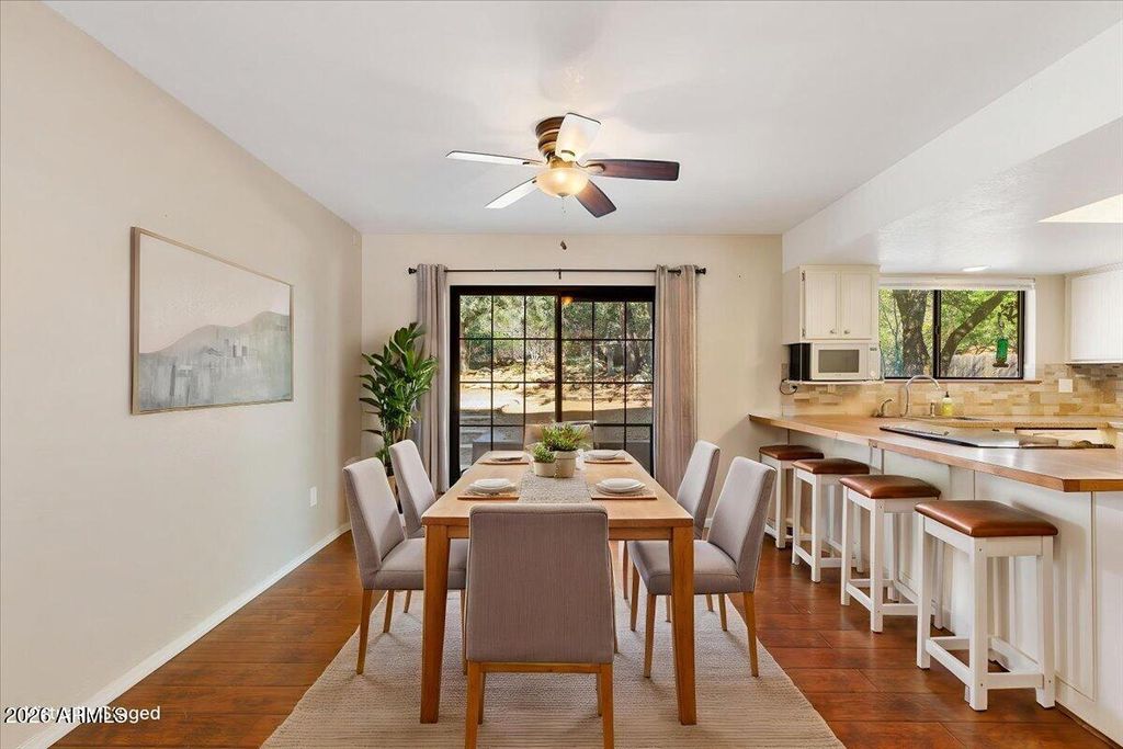 Image 9 of property listing at 1786 ROLLING HILLS Drive, Prescott, AZ 86303