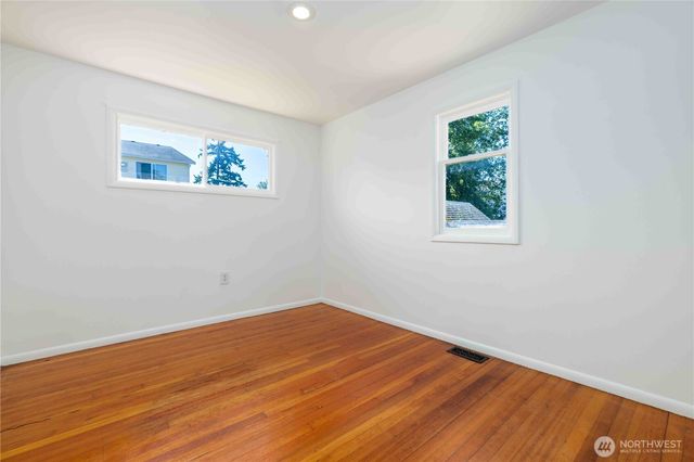 1510 E Sunset Drive, Bellingham, WA 98226