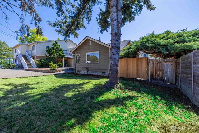 1510 E Sunset Drive, Bellingham, WA 98226