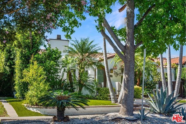 1173 S Point View Street, Los Angeles, CA 90035