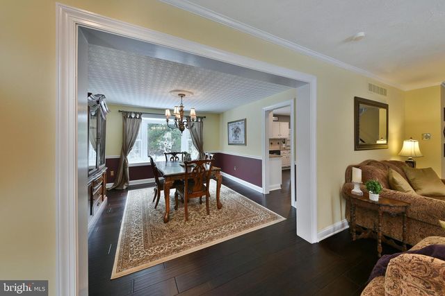 443 KNOLLBROOK DR, Langhorne, PA 19047