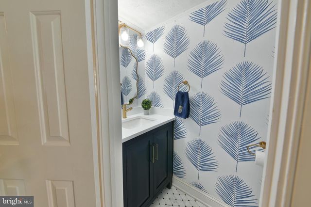 443 KNOLLBROOK DR, Langhorne, PA 19047