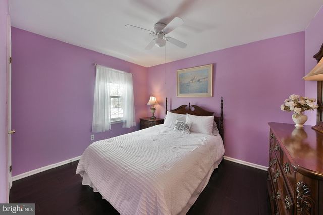 443 KNOLLBROOK DR, Langhorne, PA 19047