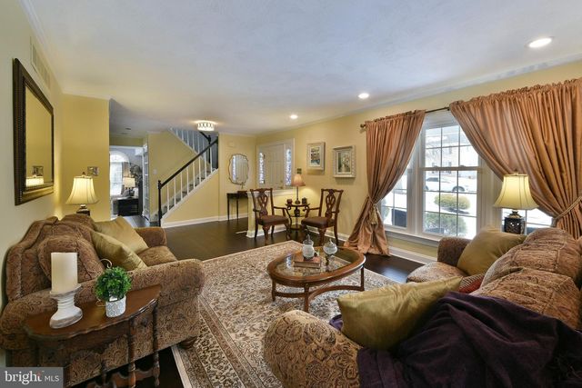 443 KNOLLBROOK DR, Langhorne, PA 19047