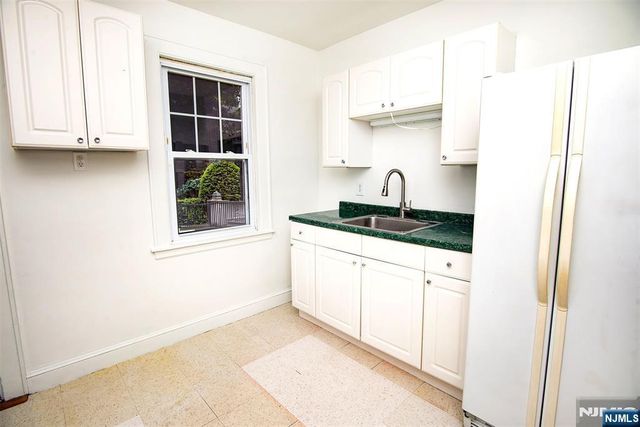 16 Wolcott Road, Dumont, NJ 07628