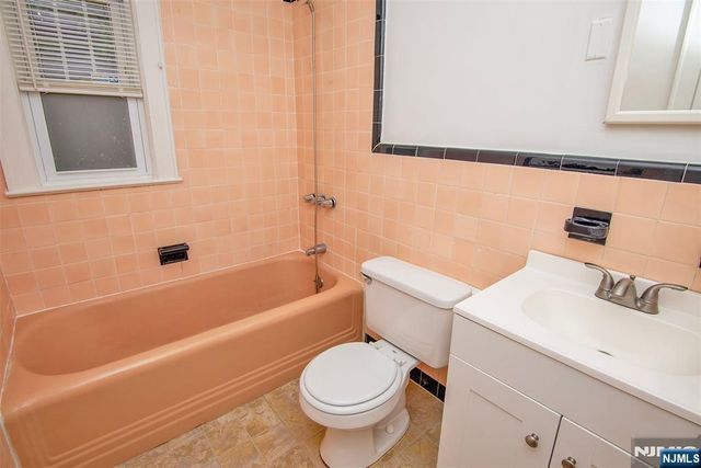 16 Wolcott Road, Dumont, NJ 07628