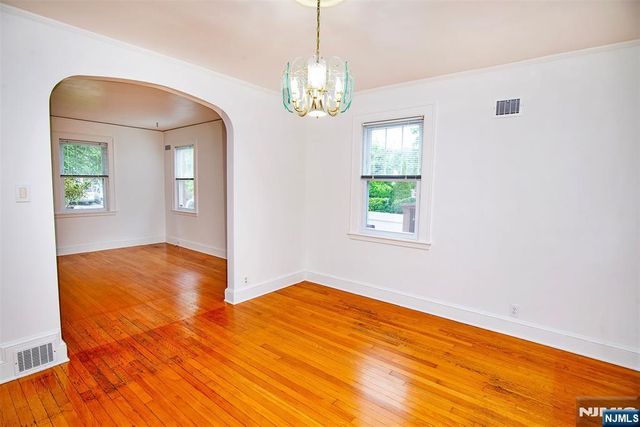 16 Wolcott Road, Dumont, NJ 07628