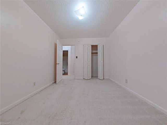 1177 Glendale Drive, Greensboro, NC 27406