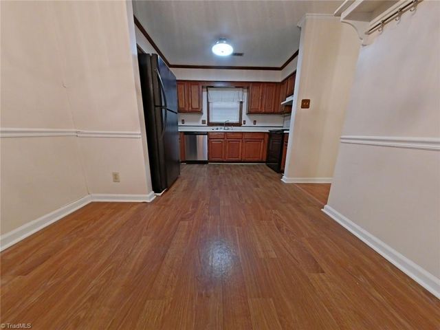 1177 Glendale Drive, Greensboro, NC 27406