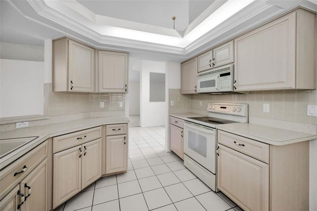 6622 PINE WALK DRIVE, New Port Richey, FL 34655