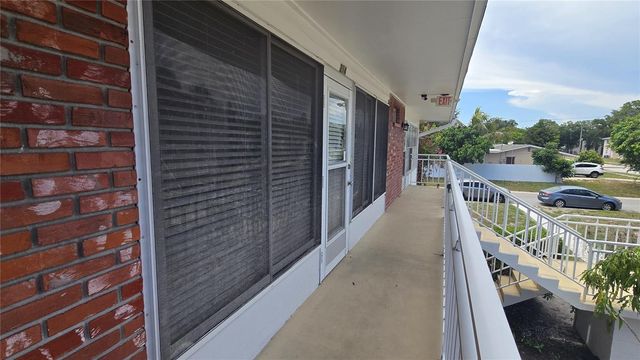 3540 32ND AVENUE N 214, St Petersburg, FL 33713
