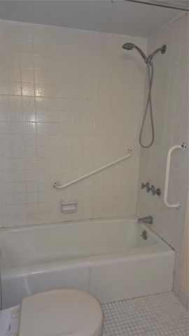 3540 32ND AVENUE N 214, St Petersburg, FL 33713