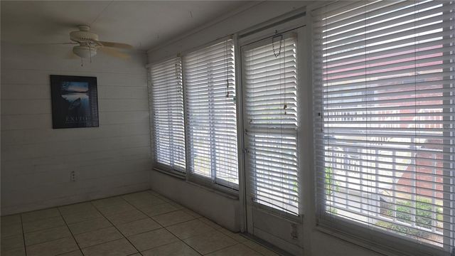 3540 32ND AVENUE N 214, St Petersburg, FL 33713