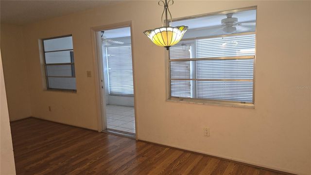3540 32ND AVENUE N 214, St Petersburg, FL 33713