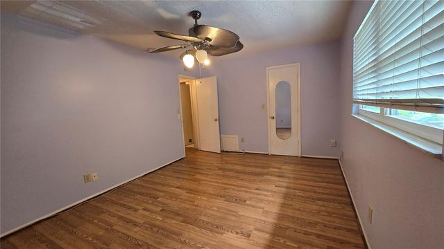 3540 32ND AVENUE N 214, St Petersburg, FL 33713