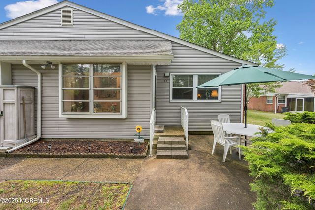 2 Monticello Drive, C, Whiting, NJ 08759