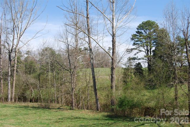 00 Moriah School Road, Casar, NC 28020