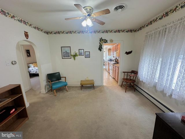 45 JAMES AVE, Littlestown, PA 17340