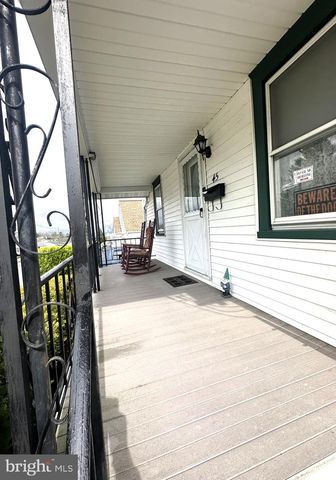 45 JAMES AVE, Littlestown, PA 17340