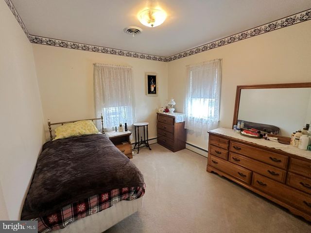 45 JAMES AVE, Littlestown, PA 17340