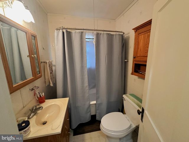 45 JAMES AVE, Littlestown, PA 17340